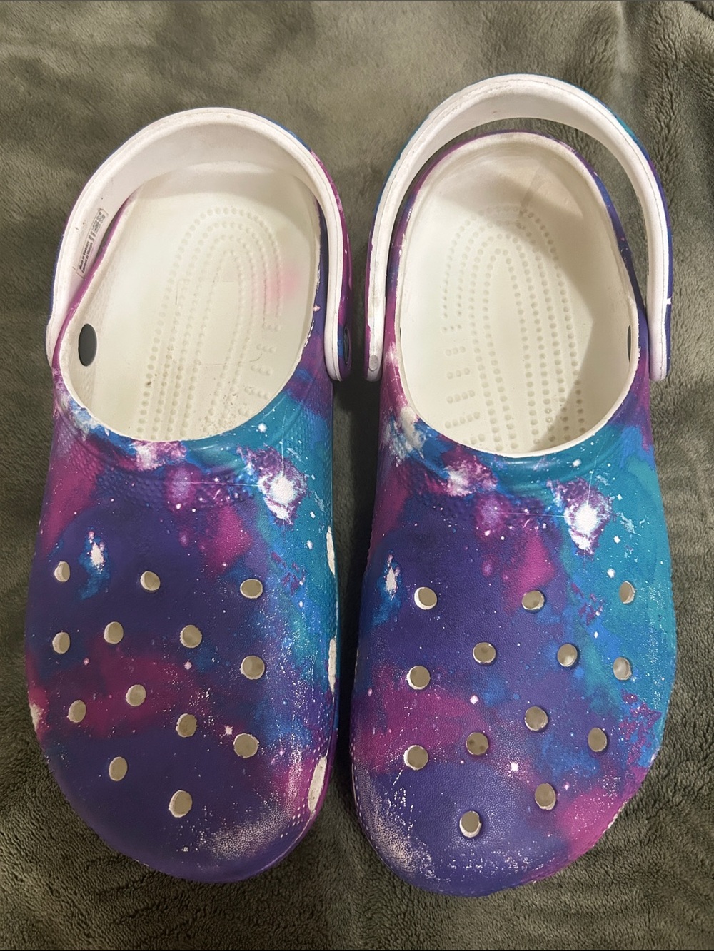 CROCS Kids Galaxy Print Clogs - Purple & Blue